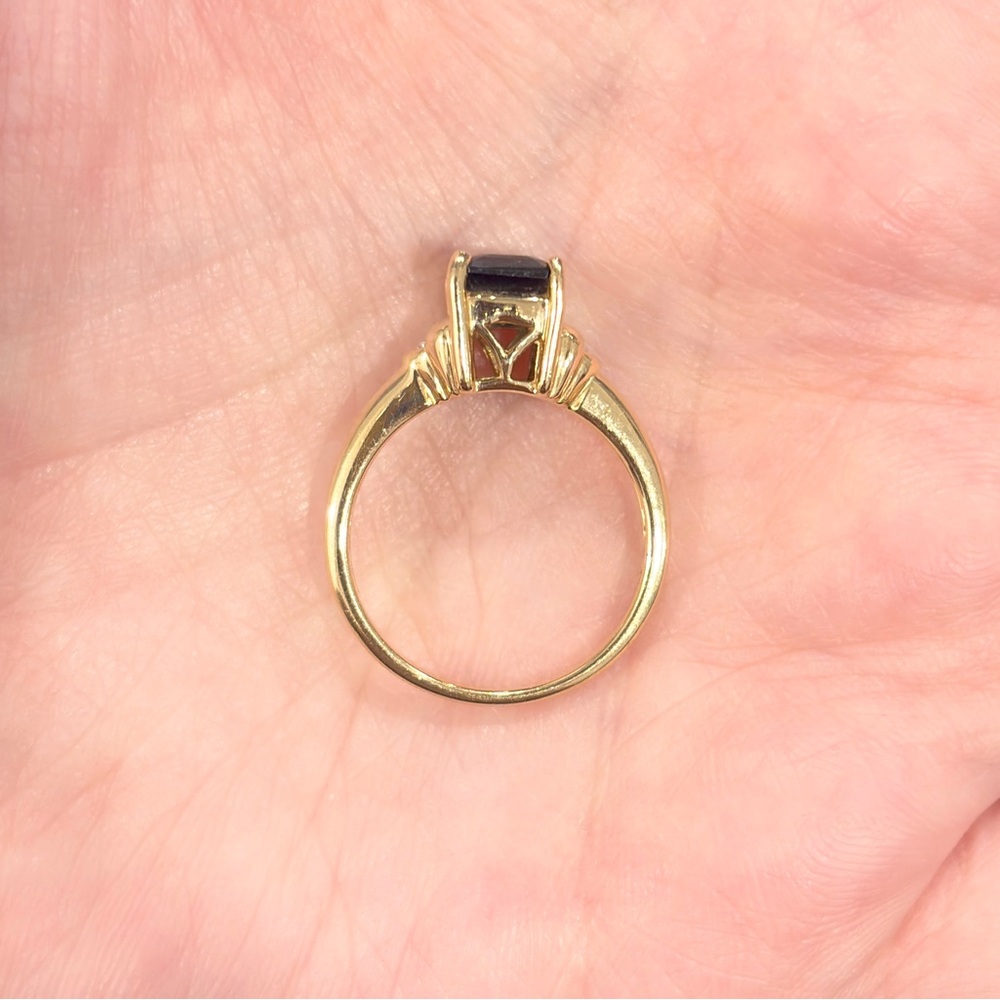 Vintage 14K Gold London Blue Topaz Ring: Emerald Cut Solitaire, Size 7 - Picture 7 of 10